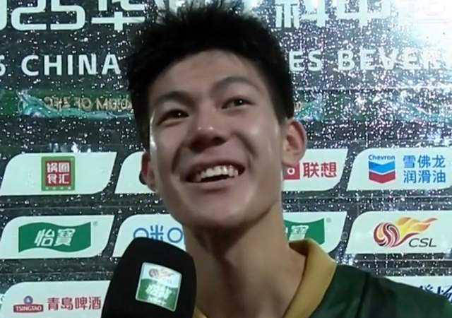 詹姆斯在TES比赛中出色防守,出色防守引发热议! 詹姆斯在TES比赛中出色防守,出色防守引发热议!